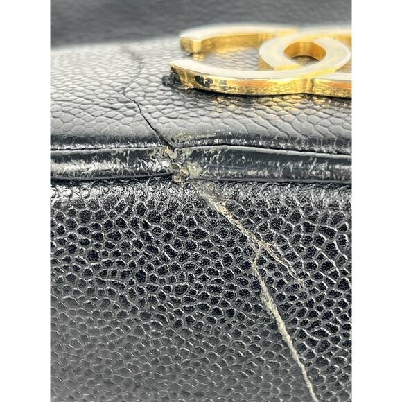 Chanel Vintage Black Caviar Drawstring Shoulder Bucket Bag - Picture 11 of 16